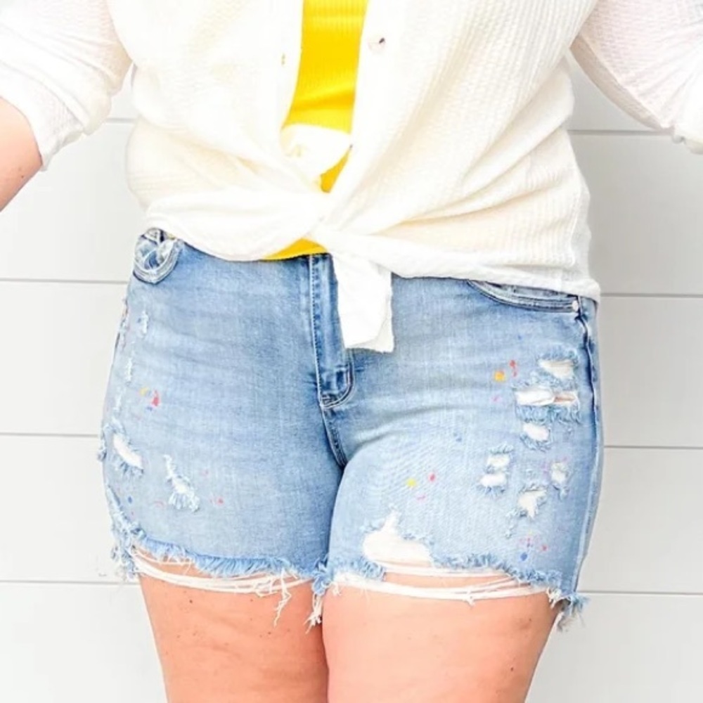 Judy Blue‎ Mid Rise Rainbow Paint Splash Denim Shorts NWT Size 1XL